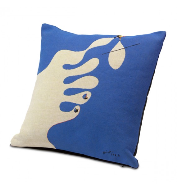 Cushion cover “Main à la poursuite d’un oiseau”